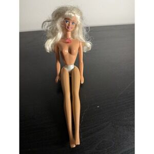 1997 Mattel Sweetheart Barbie #18608 Blonde Barbie Doll